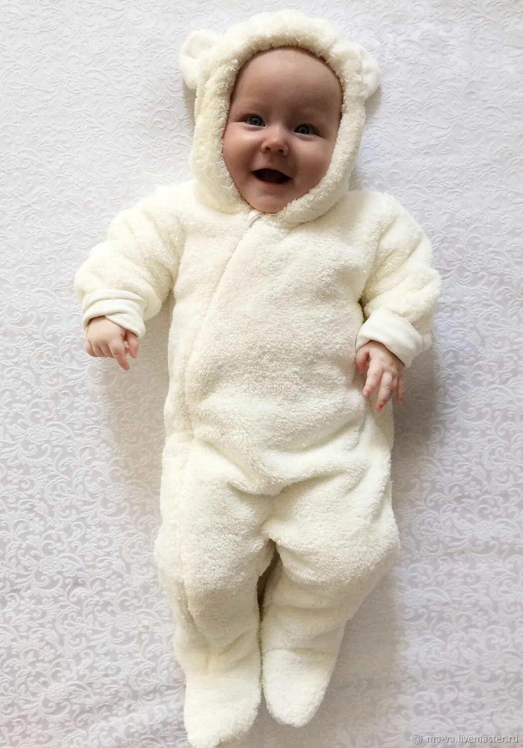 Kiabi комбинезон теплый мишка. Плюшевый комбинезон для новорожденных. Комбинезон для малыша мишка. Плюшевый комбинезон. Плюшевый комбинезон для новорожденных.