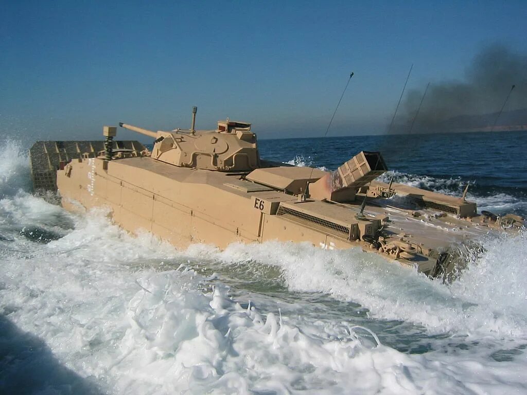 Амфибия сша. Экспедиционная боевая машина сша (efv). бмп efv. бмп efv сша. efv бронетранспортёр.