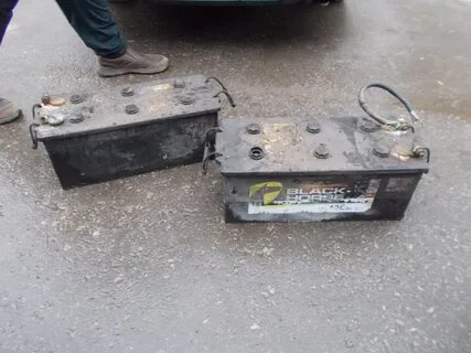 Почему взрываются аккумуляторы автомобильные