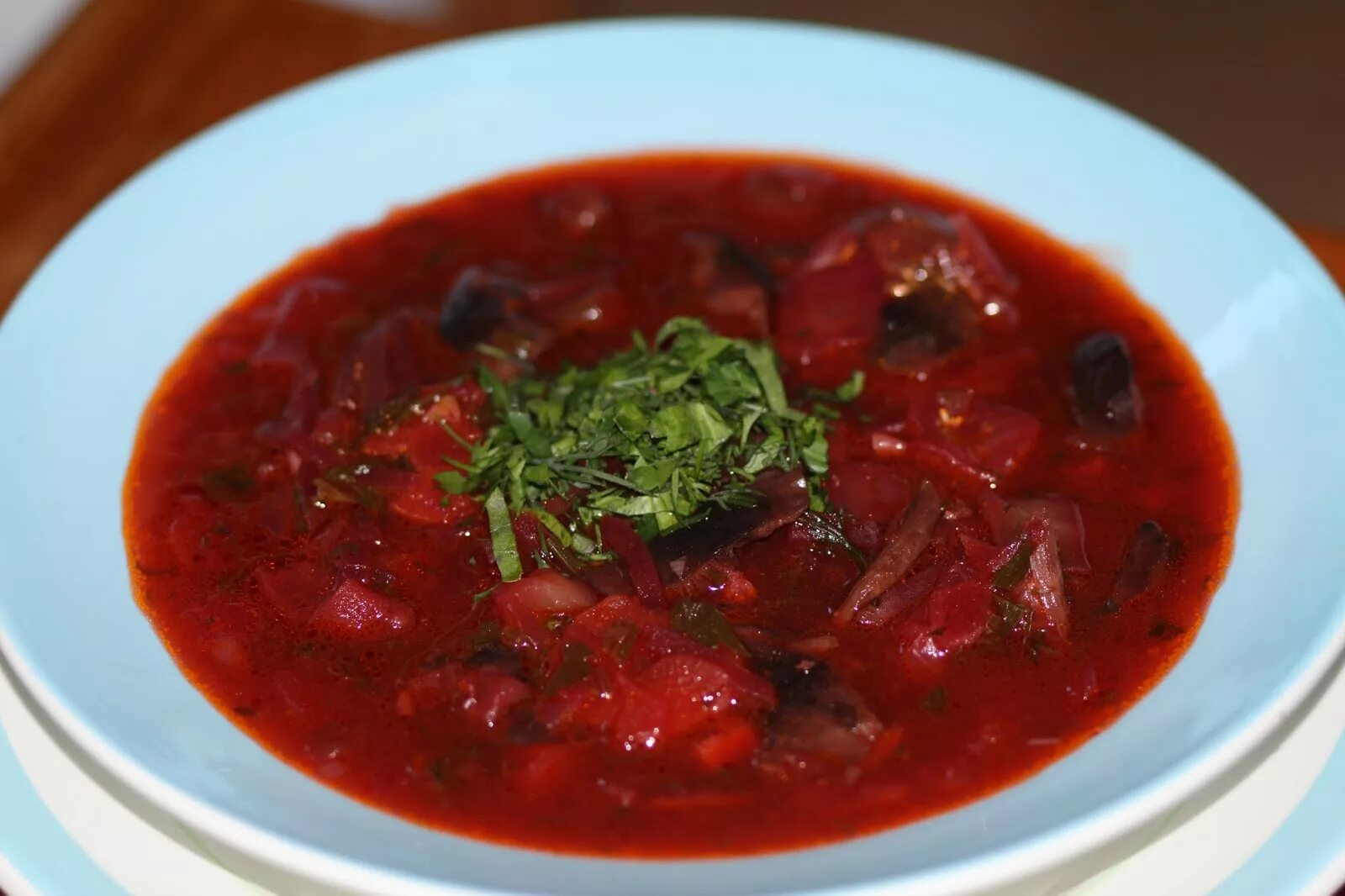 Борщ с грибами капустой и мясом. Борщок свекольный. суп борщ. овощной борщ. борщ со свеклой.