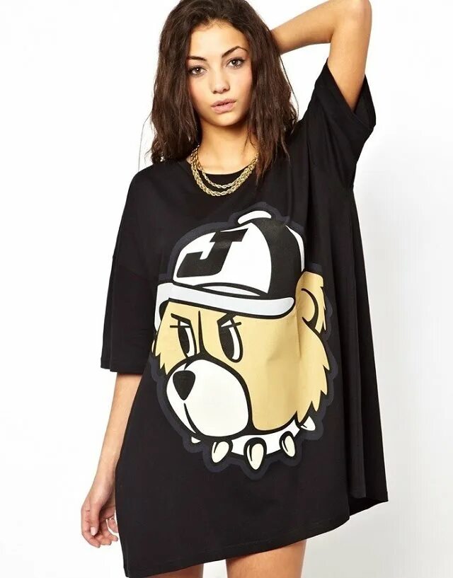 Длинная футболка женская. Длинные футболки для женщин. Широкая футболка женская. Длинная футболка женская. Длинные футболки для женщин.