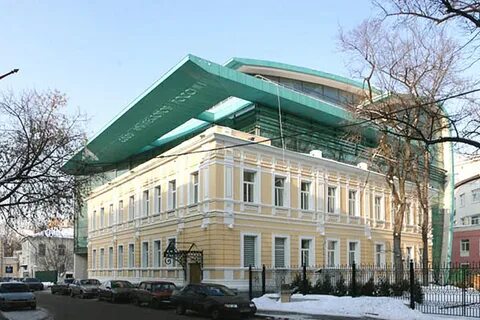 Большой 12 дом