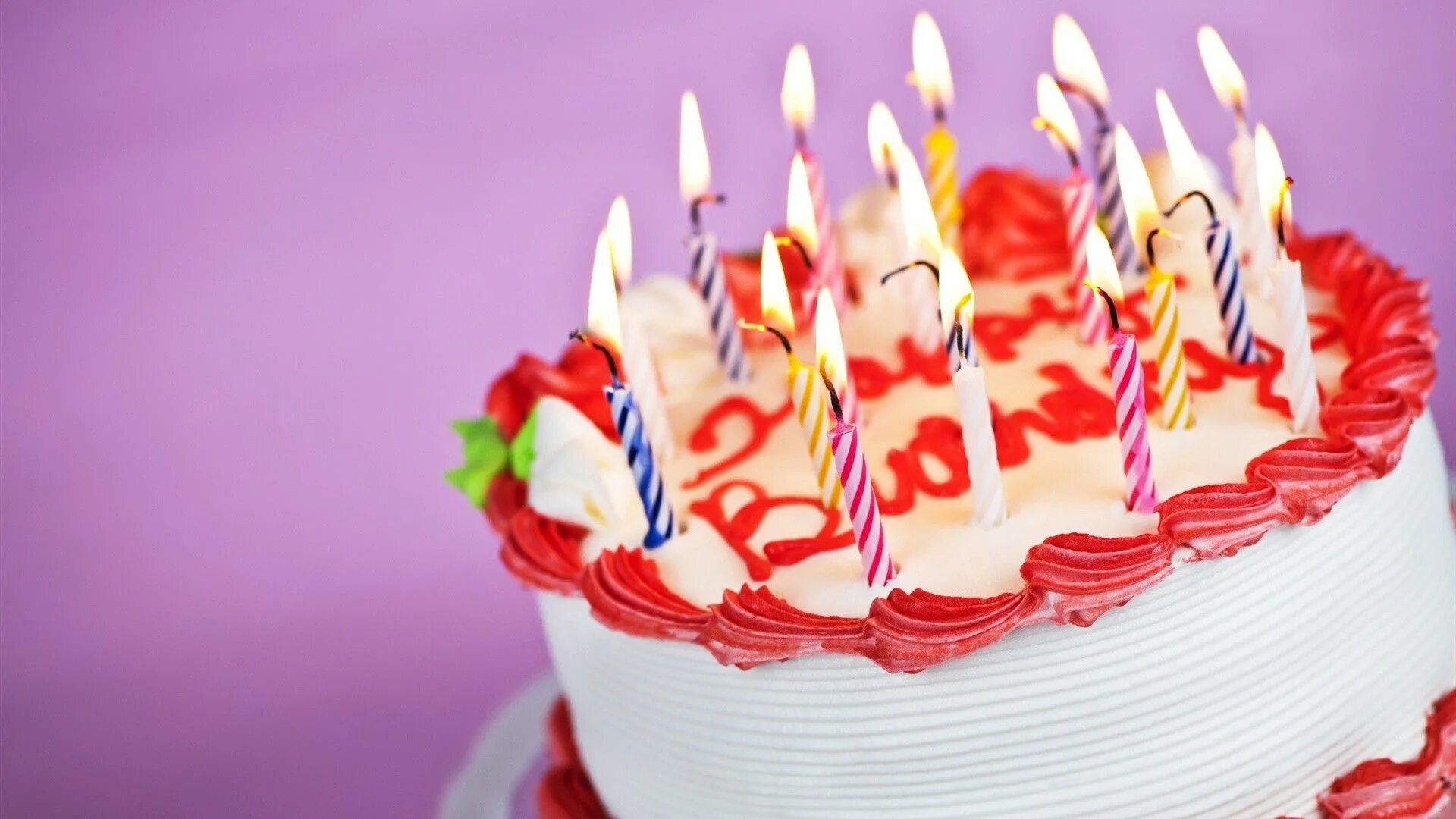A birthday. Торт с днем рождения!. Свечи для торта. Открытка с днём рождения торт. Торт со свечками.
