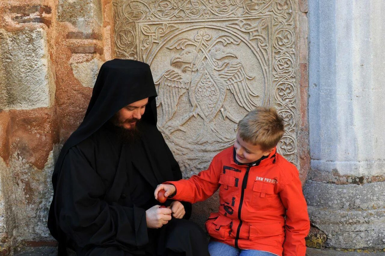 Посвящение в буддизм. Женский монастырь послушницы приют. Покровский орский женский монастырь приют. Детский приют при покровской обители. Приют в монастыре.