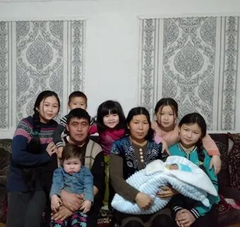Сколько детей в семье в казахстане