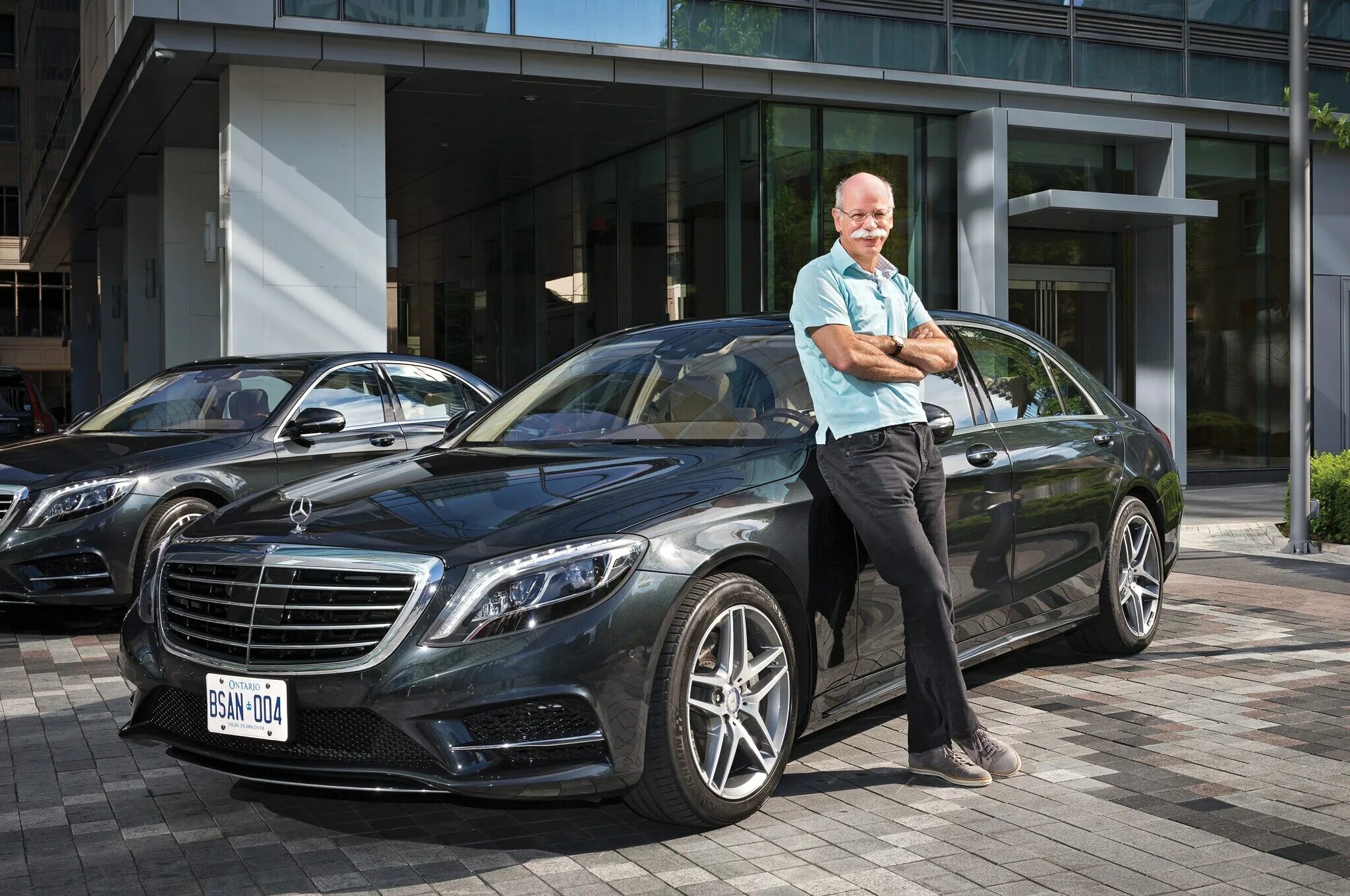 Mercedes benz g63 amg 2022. Песков пресс-секретарь путина. Тесла пескова. Песков пресс-секретарь путина. Mercedes benz g63 бежевый.