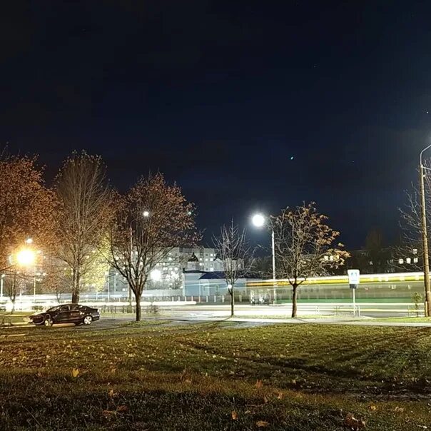 Бобруйск ночью. Фото бобруйск микр западный зимой ночью.