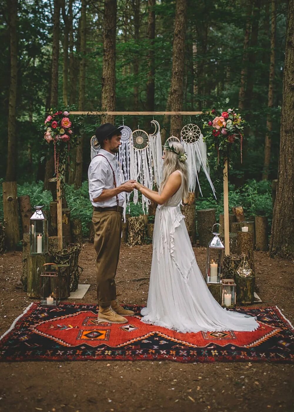 славянское бохо свадьба. свадьба в славянском стиле. стиль рустик. свадьба в осеннем стиле наряды. свадьба в стиле вудленд.