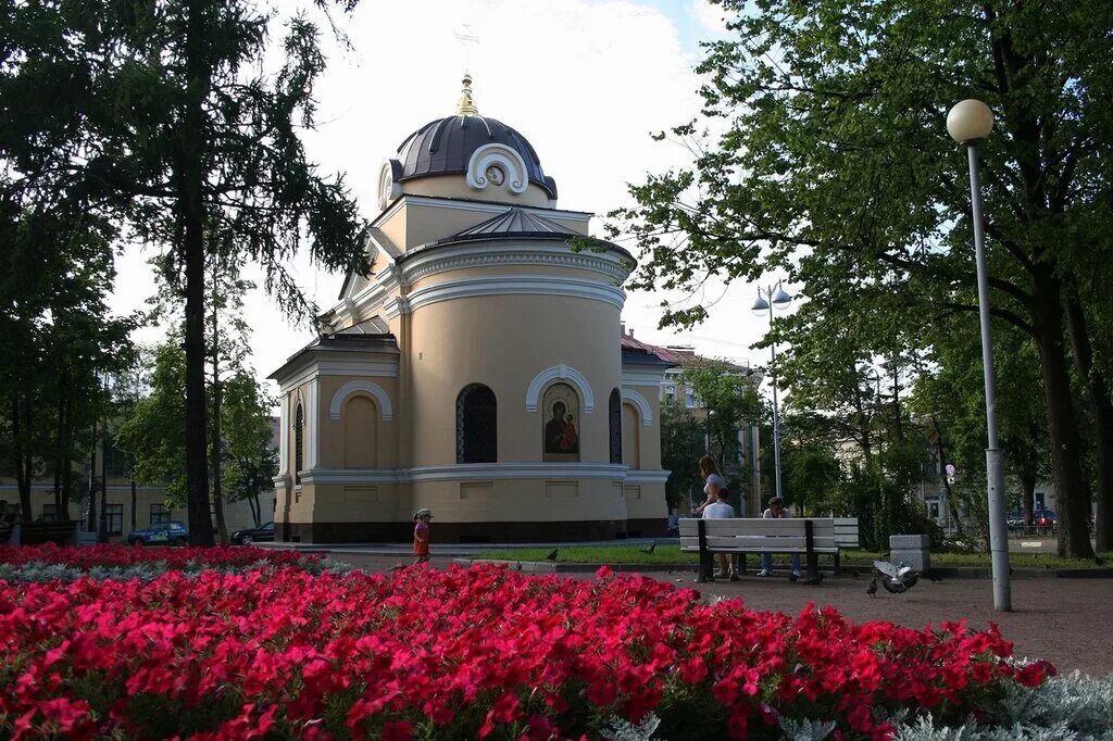 часовня тихвинской иконы божией матери в кронштадте. тихвинская часовня. тихвинская храм часовня тихвинской иконы кронштадт. тихвинская храм часовня тихвинской иконы кронштадт. часовня св екатерины в кронштадте.