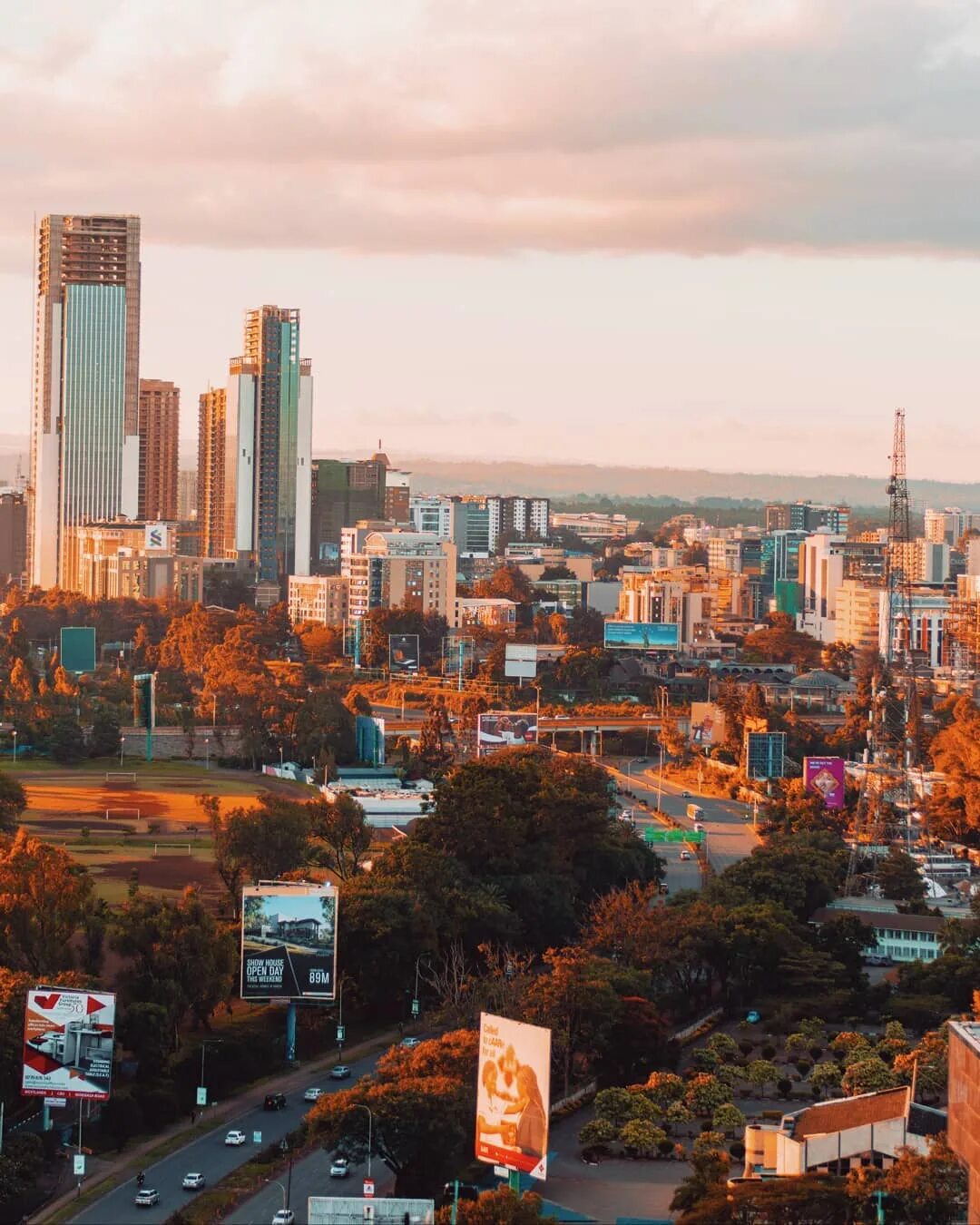 Africa city. Кения Найроби. Найроби небоскребы. Найроби столица. Найроби Африка.