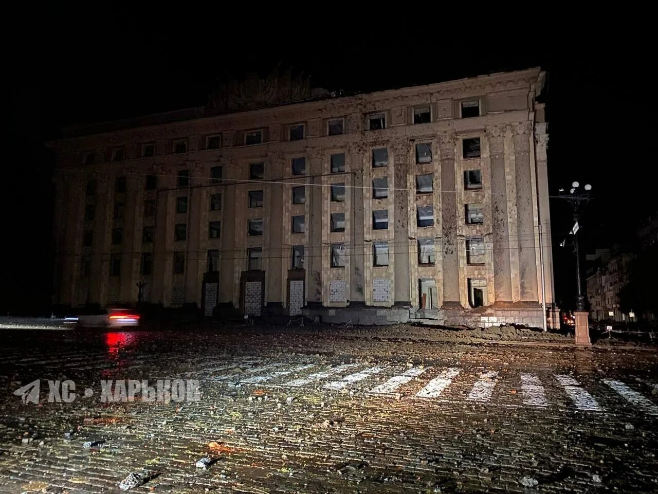 Харьков до войны 2022. Разрушенное здание.