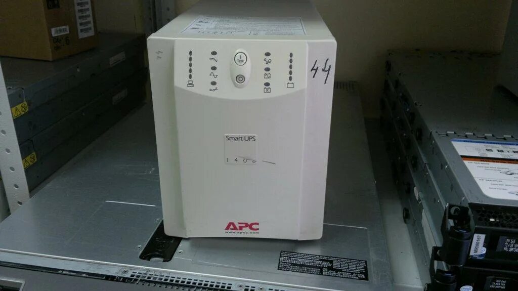 APC Smart ups 1400xl. ИБП APC Smart-ups 1400 аккумулятор. APC Smart ups 1400. Смарт Smart-ups 1400.