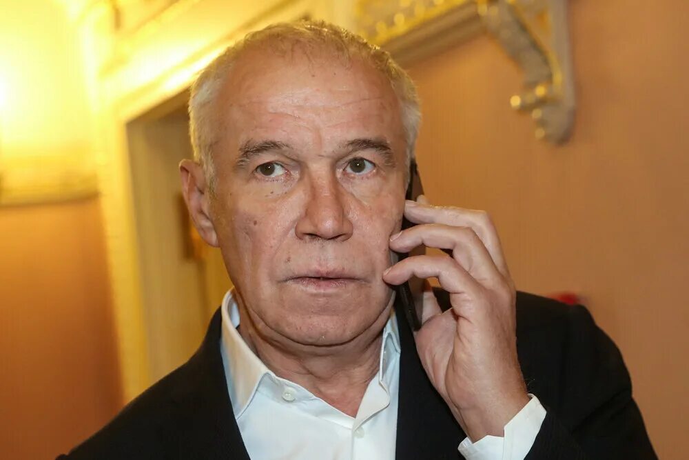 Гормаш актер. Гормаш актер