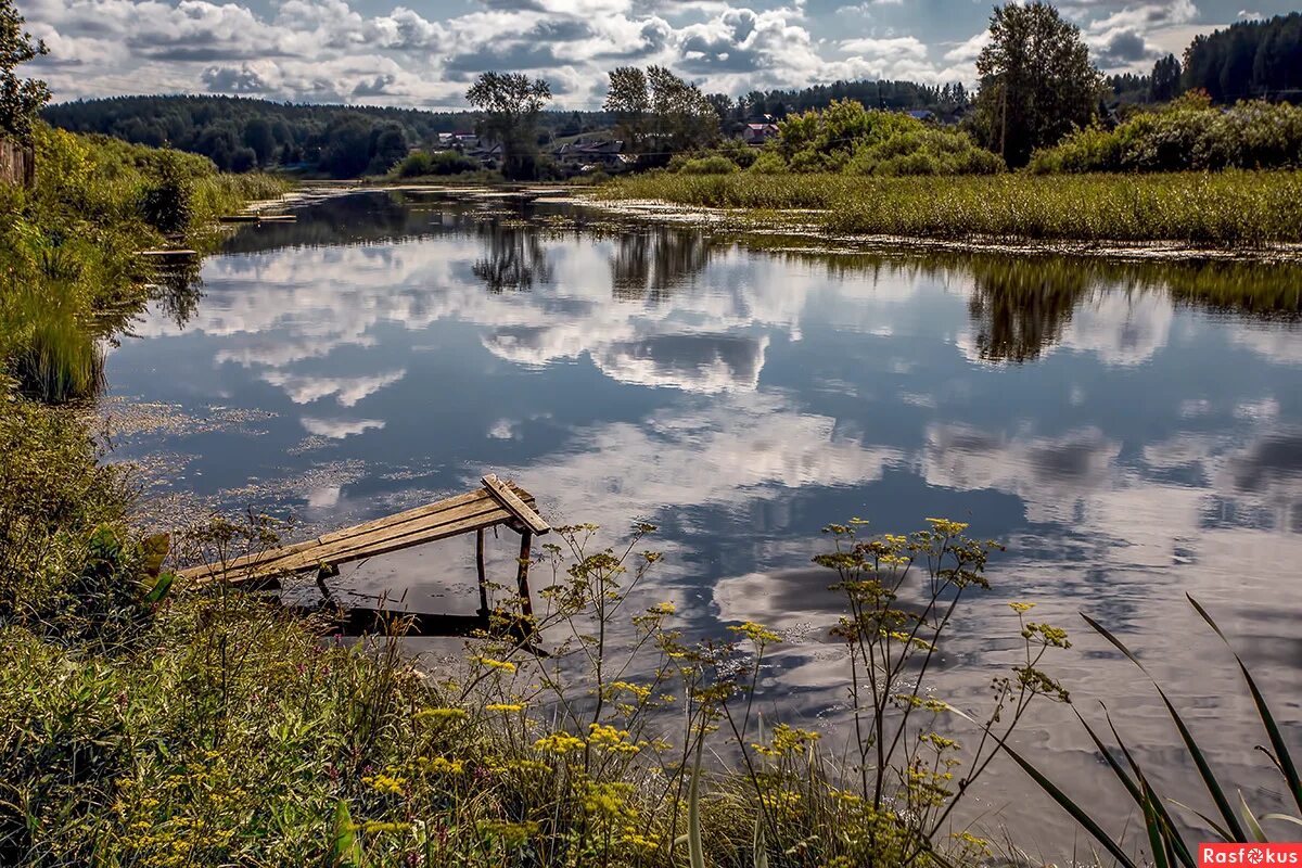 мостки на пруд с илом. деревня мостки солнечногорский район. мостик на озере. мостки (луганская область). мостки (луганская область).