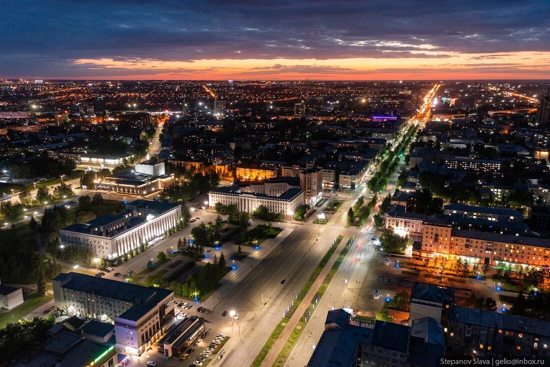 Московский алтайский край. Барнаул столица Алтайского края. Город Барнаул административный центр. Барнаул гелио. Ночной Барнаул с высоты.