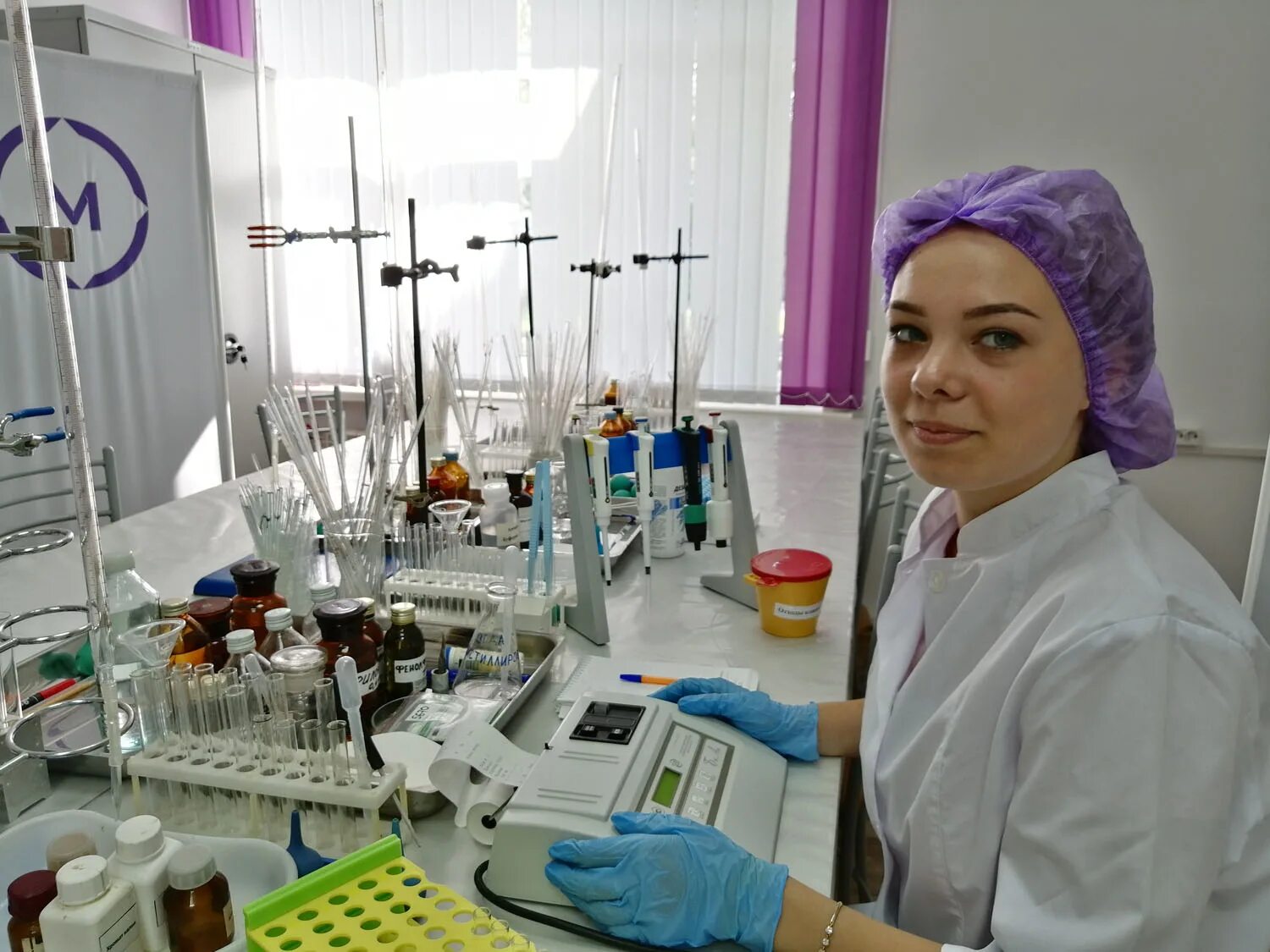 работа медицинский лабораторный техник