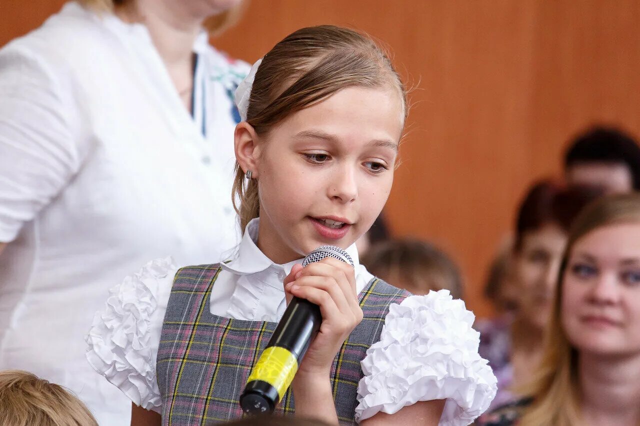 выпускной в 4-ом классе. выпускной в школе 4 класс. выпускной в царицыно для 4 классов. выпускной 4 класс. 4 класс 2015.