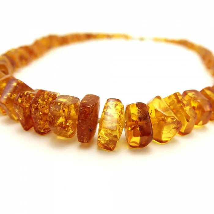 Молочный янтарь янтарь. Медовый янтарь. Бусы медовый янтарь. Браслет янтарь медовый. Медовый янтарь.