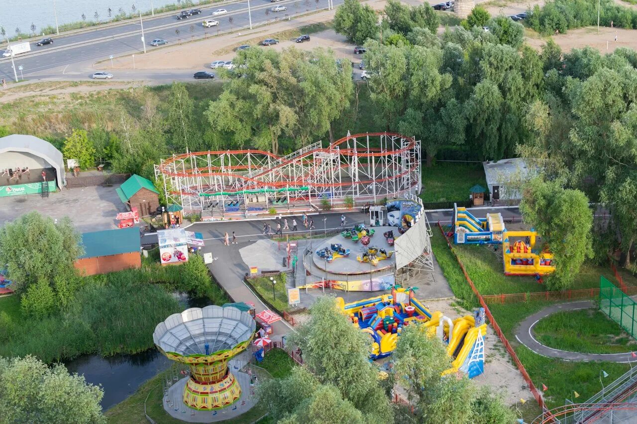 Казань аттракционы кырлай. Парк жк салават купере казань. Детский парк казань кырлай. Парк аттракционов казань шурале. Парк развлечений кырлай казань.