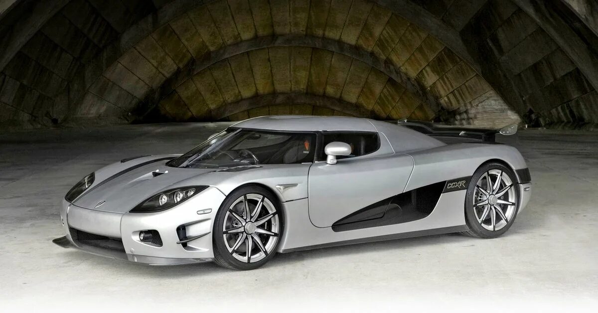 Машин сколько они стоят. Bugatti veyron 16. Koenigsegg ccxr. Bugatti veyron grand sport vitesse wrc. Бугатти вейрон 2.