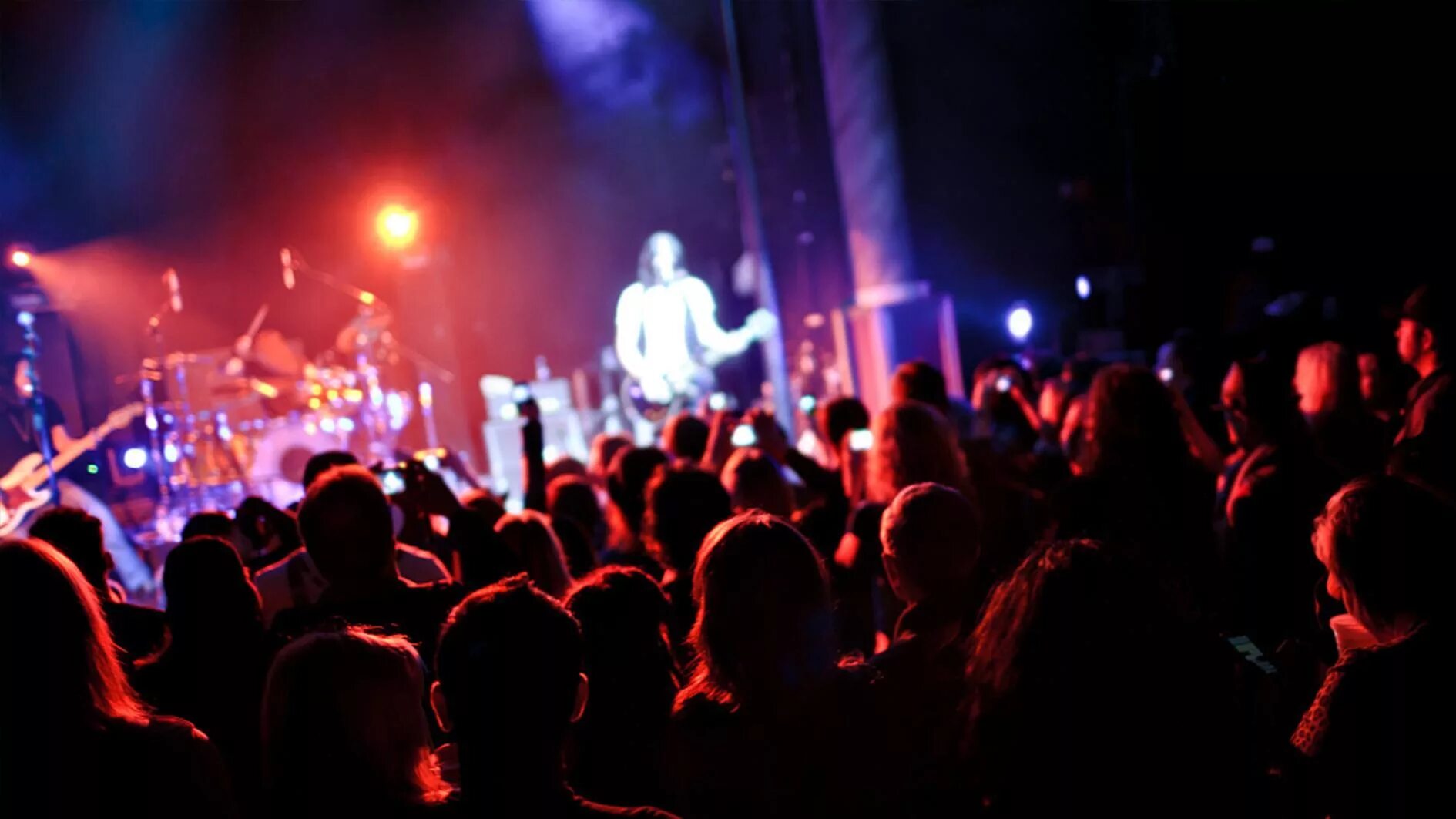 Performance entertainment. Entertainment venue. crowd atmosphere during the tour.