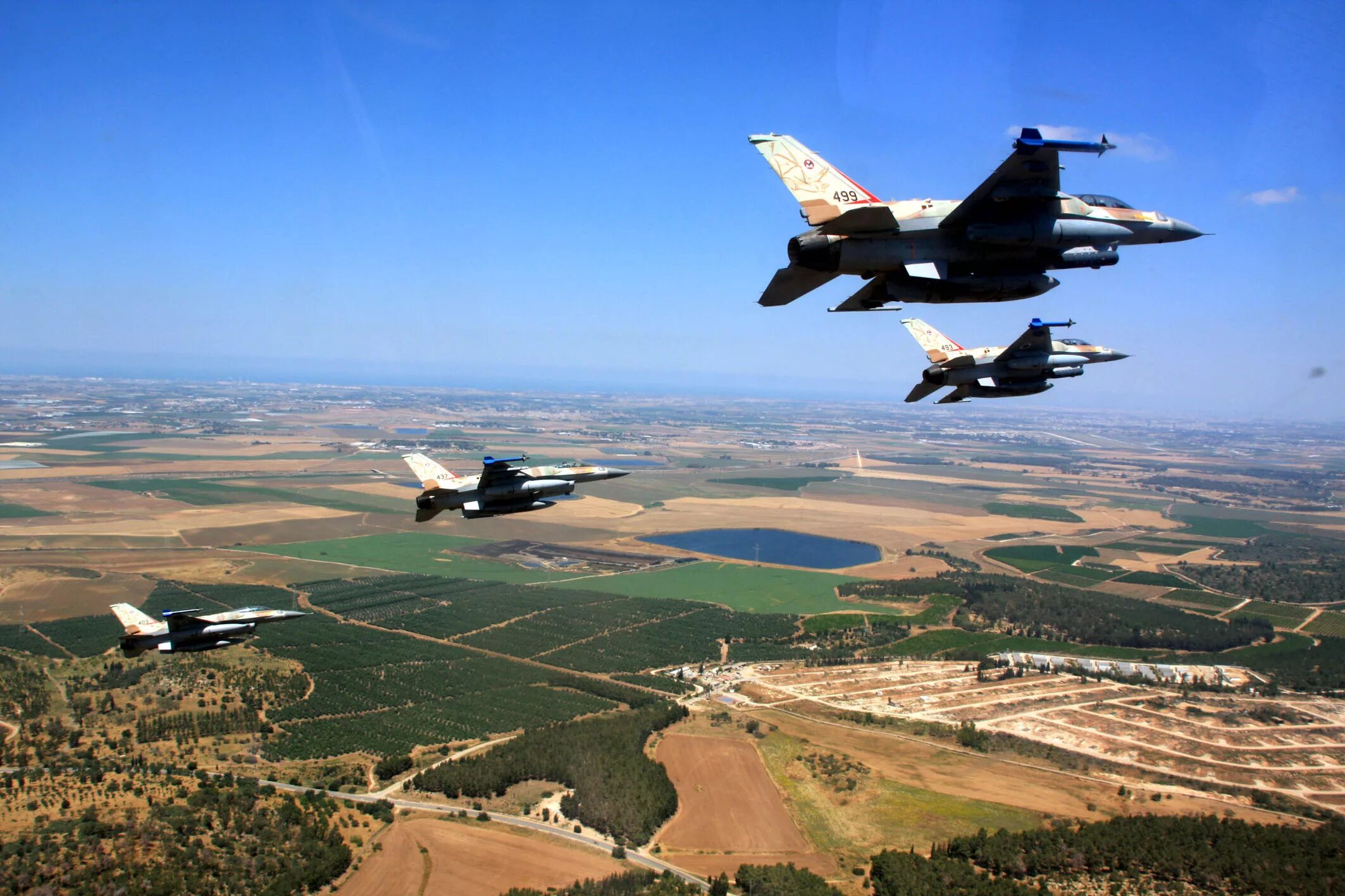 Воздушное нападение. Самолеты ВВС Израиля. F16 ВВС Израиля. F-16 Israeli.