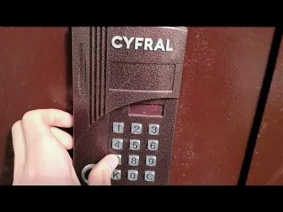 Не работает домофон цифрал. Домофон cyfral 20. домофон cyfral ccd 20. домофон цифрал ссд 2094.2. взломщик домофонов ссд20.