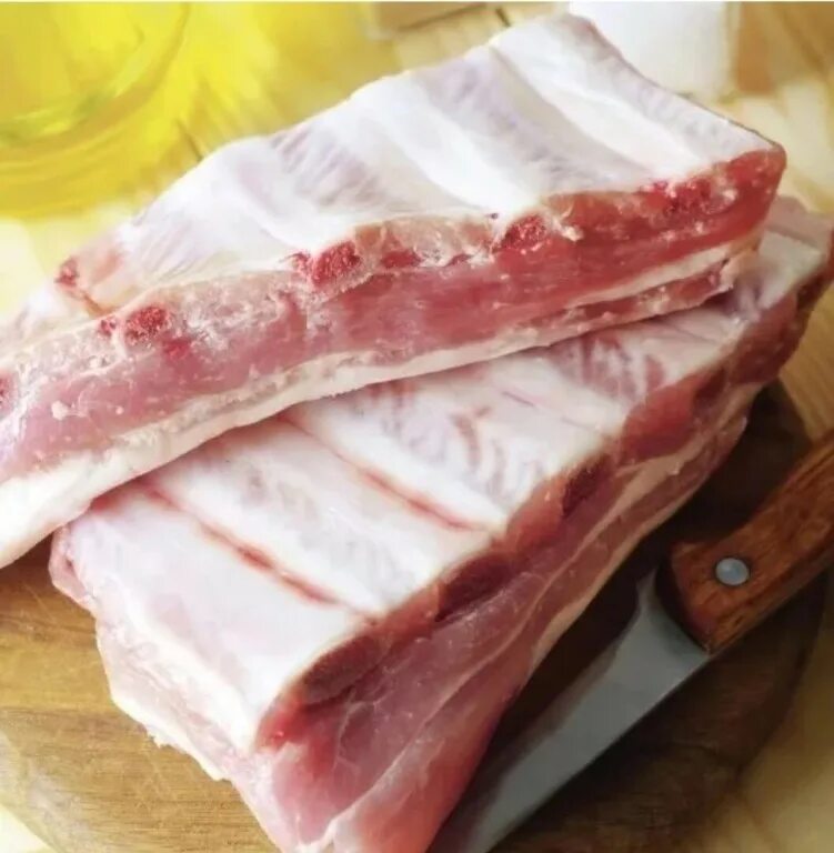 Свиные ребрышки барбекю. Ребра запеченные в духовке. Свинина ребра в духовке. Сколько время свиные ребра. Сколько время свиные ребра.