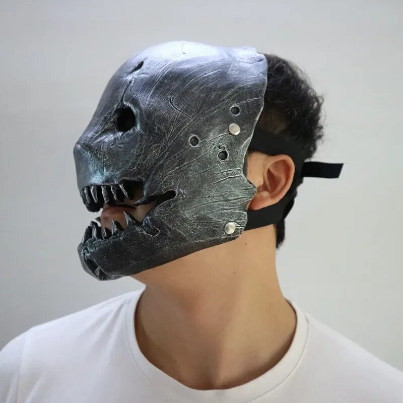 Купить без маски. Необычные маски. Металлическая маска. Крутые маски. Необычные маски для лица.