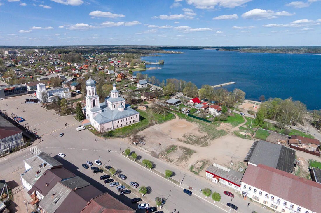 Валдай Новгородская область. Центр Валдая Новгородская область. Валдай центр города. Город Валдай центр города. Валдай население