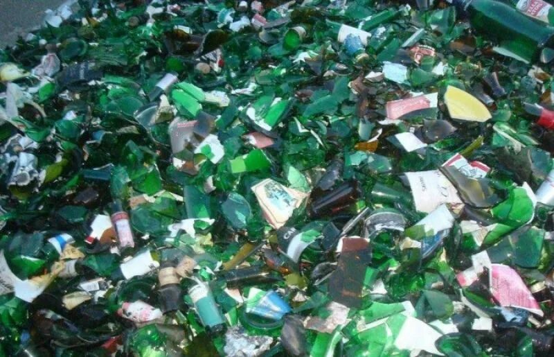 ногти с фольгой. почему битое стекло. битые стекла. маникюр с битым стеклом. разбитый черное стекло аниме.