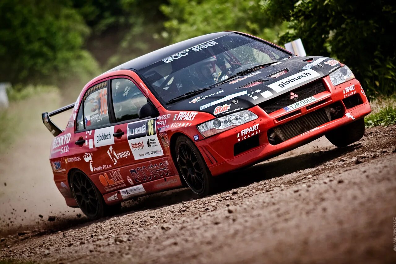 1.8 evo тест драйв. Mitsubishi Lancer EVO 7 Rally. Mitsubishi Lancer EVO 8 Rally. Митсубиси Лансер Эволюшн 9 ралли. Митсубиси Лансер Эволюшн 6 ралли.