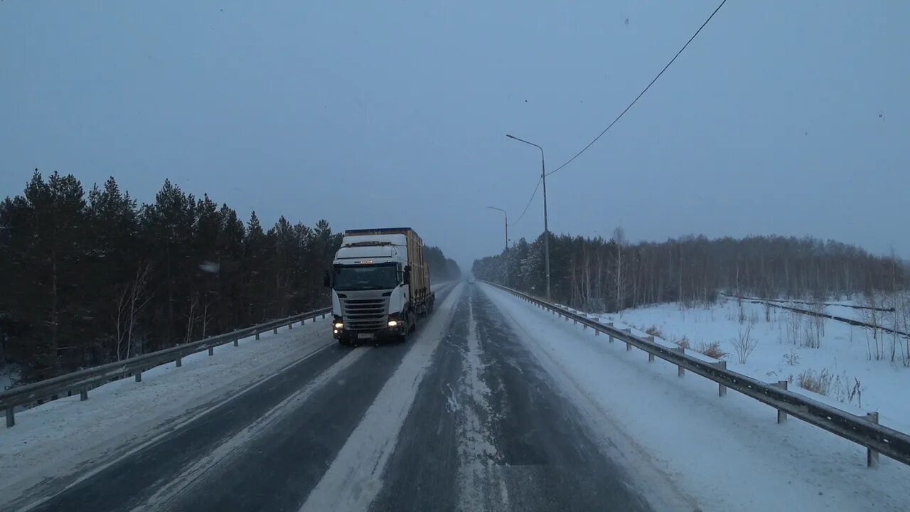 Вольво 138. Вольво на трассе 138 rus дзен. Вольво на трассе 138. Вольво на трассе 138 rus дзен. Грузовик на трассе.