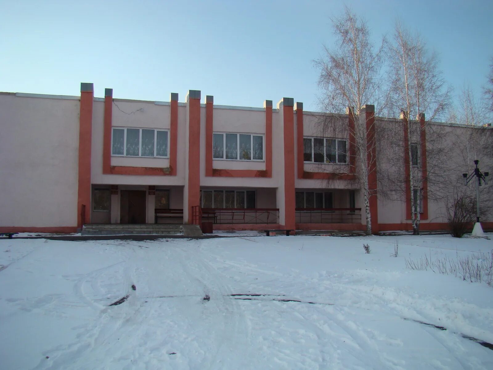 Николаевское белгородская область. Николаевский дом культуры. Село Калитва Алексеевский район Белгородской области. Алексеевский дом культуры. Дом культуры Алексеевка.