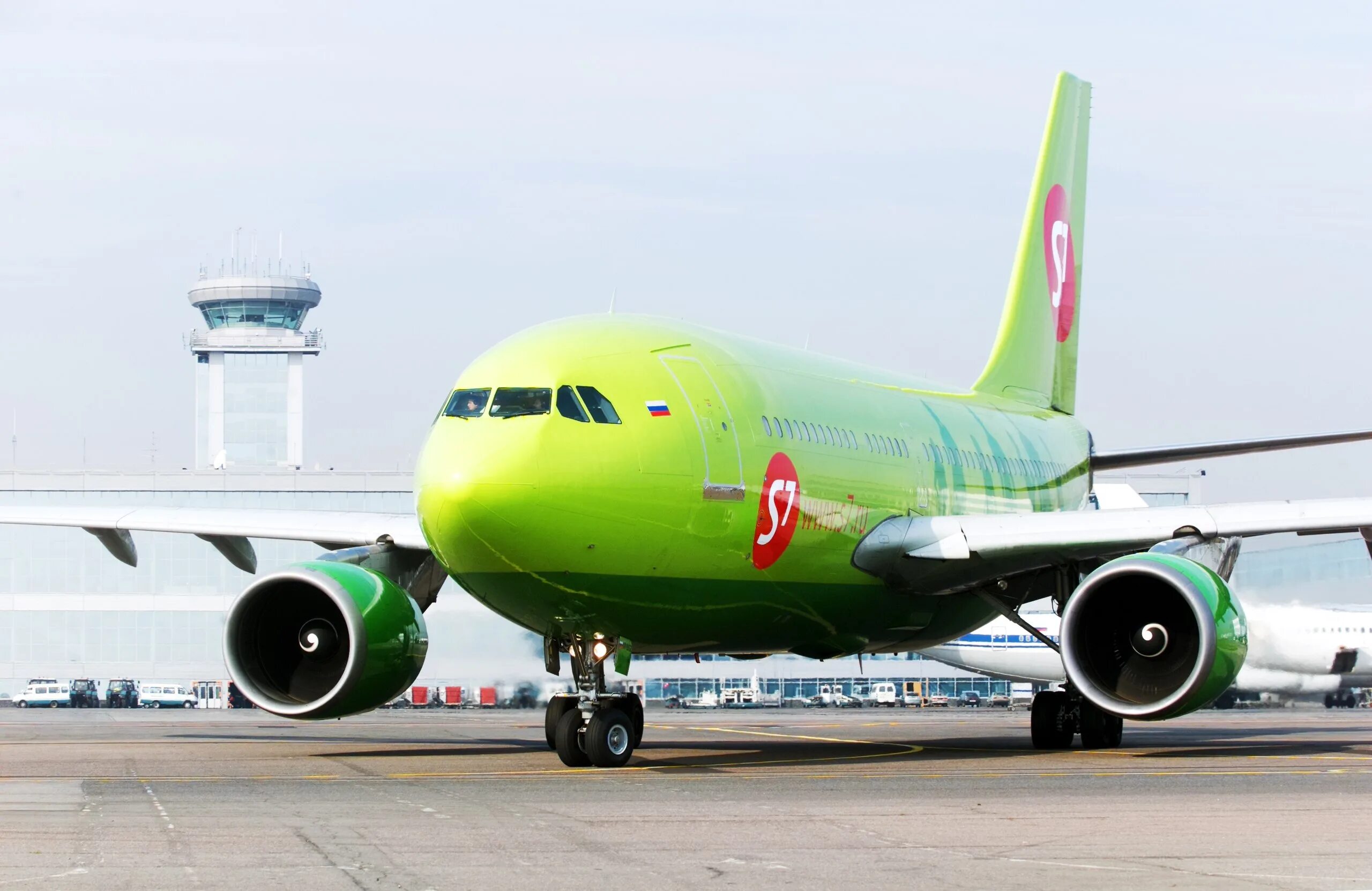 S7 airlines внутри. Самолет джей севен. S7. С7 а320 нео. Авиакомпания s seven.