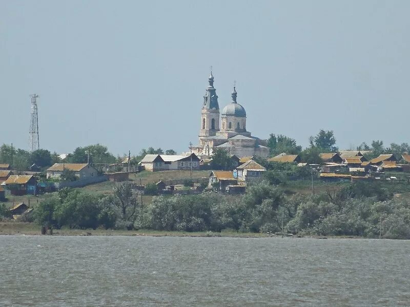 Черноярский район село. Село соленое Займище Астраханская область. Село соленое Займище Черноярского района Астраханской области. Храм в Соленом Займище Астраханской области. Село зеленое Займище Астраханская область чернорский район.