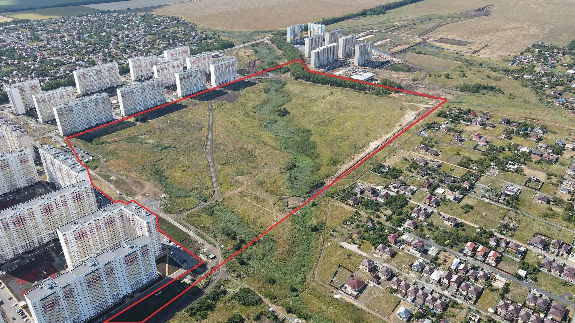 Участки суворовский ростов на дону. Суворовский 2 ростов-на-дону. Участки суворовский ростов на дону. Суворовский вид из окна. Суворовский жк парк.