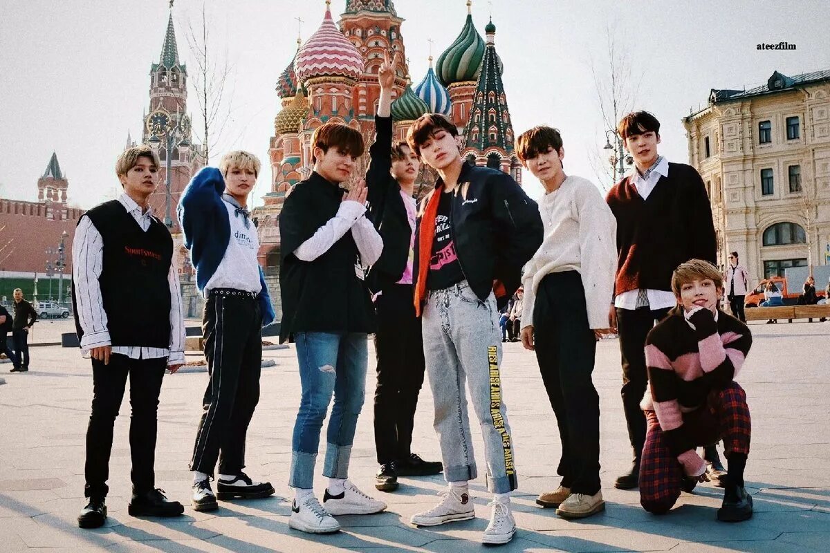 Какие группы приезжали в россию. Группа ATEEZ В Москве. Группа ATEEZ 2020. K Pop группа ATEEZ. Группа ATEEZ 2021.