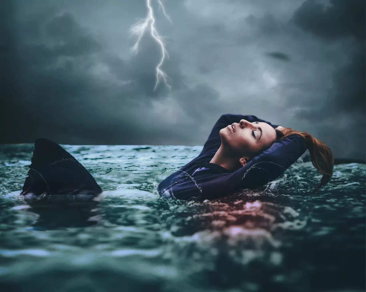 Море, чайки. Крик над водой. Крик над водой. Тонущий человек. Девушка гроза.