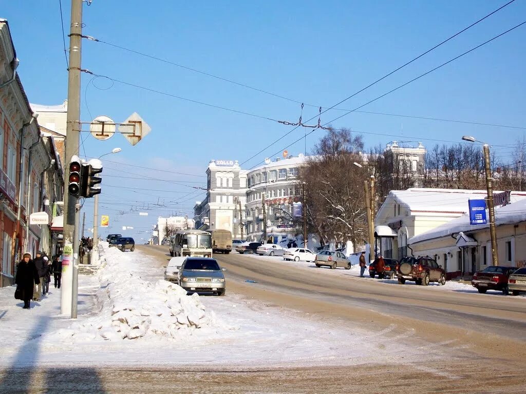 Картинку улица ленина. Улица Ленина Киров. Улица Ленина в Кирове. Улица Ленина Киров Кировская область. Вознесенская улица Киров.