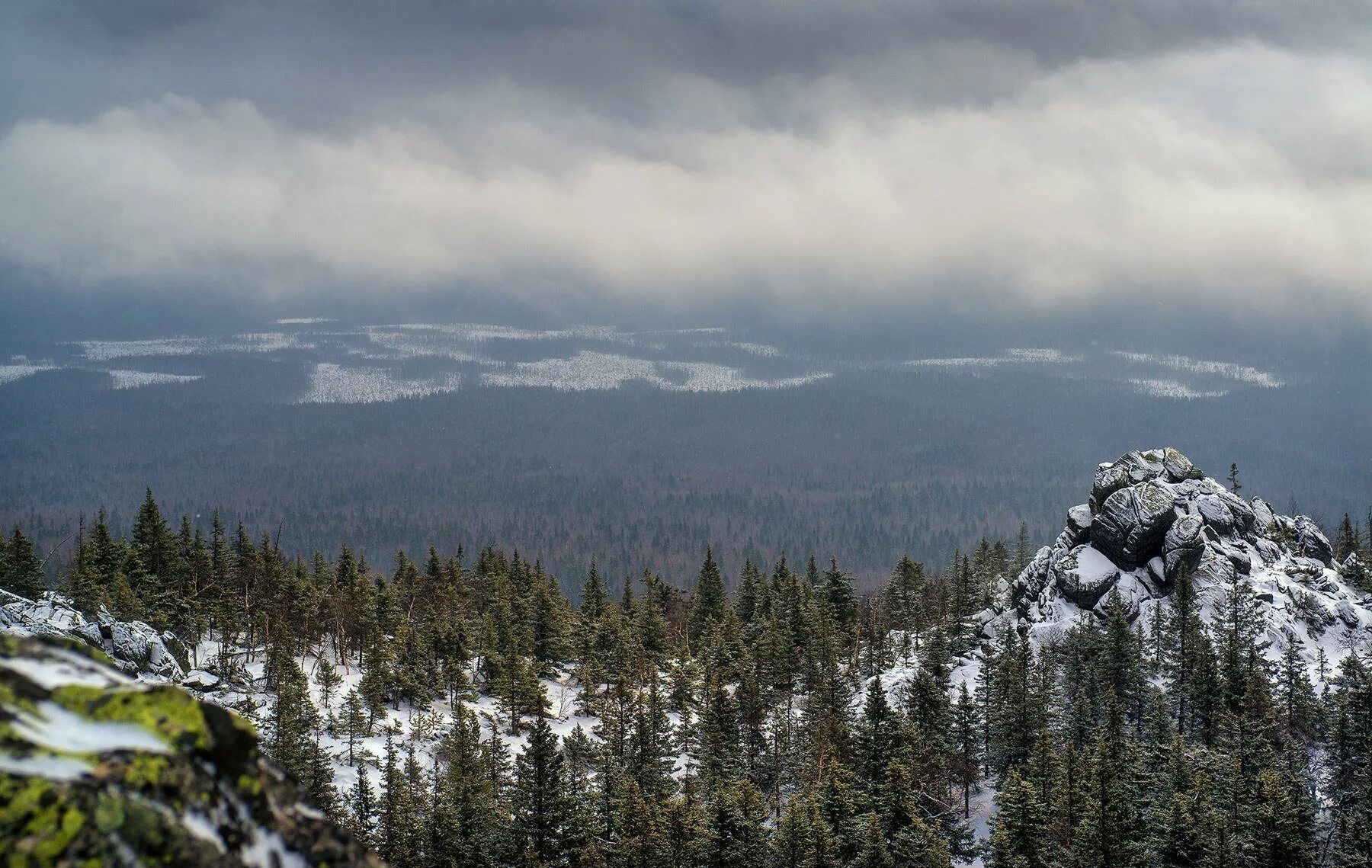 Самая теплая гора. Самая теплая гора. Гора александровская сопка златоуст. Горнозаводск теплая гора. Горы в горнозаводске пермский край.