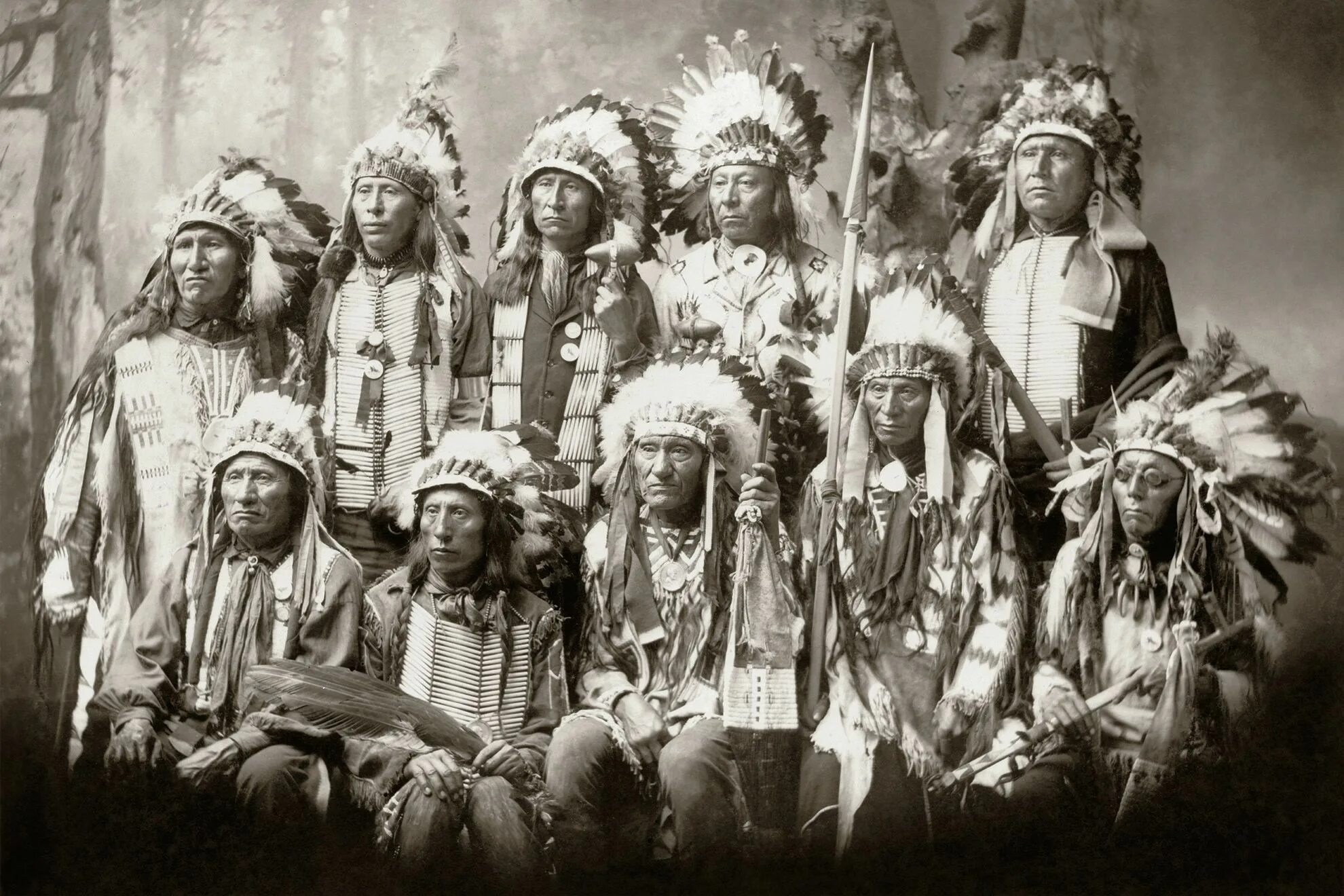 Индейцы Сиу. Индейцы Северной Америки Сиу. Индейцы Северной Америки Апачи. Индейцы племени Сиу США. Those people americans