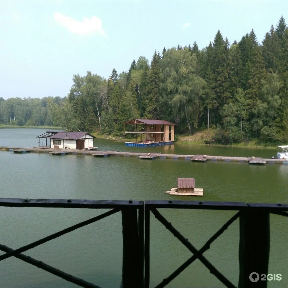 Поселок истринское водохранилище. Истринское водохранилище усадьба рыбацкое. этно усадьба деревня трусово. дом рыбака на истринском водохранилище. дом рыбака трусово.