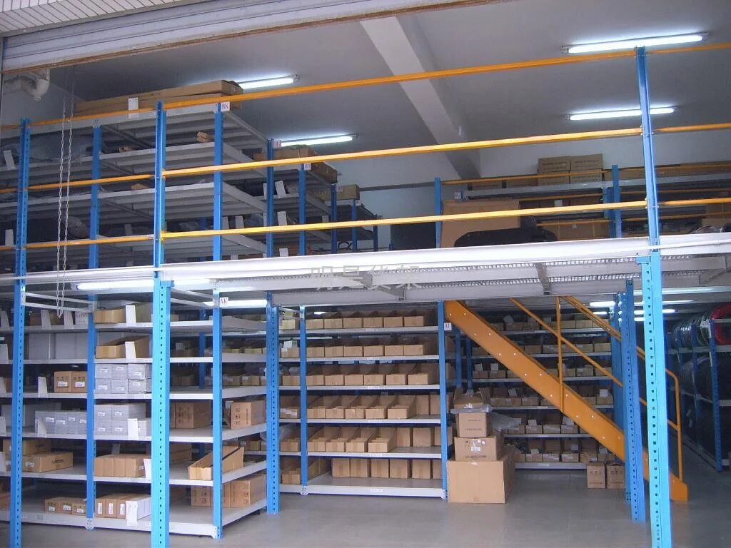 Складской стеллажный комплекс (система r 4000). Мезонины складские стеллажи. Складской стеллажный комплекс (система r 4000). Хранение вспомогательных материалов. Высокие стеллажи для склада.