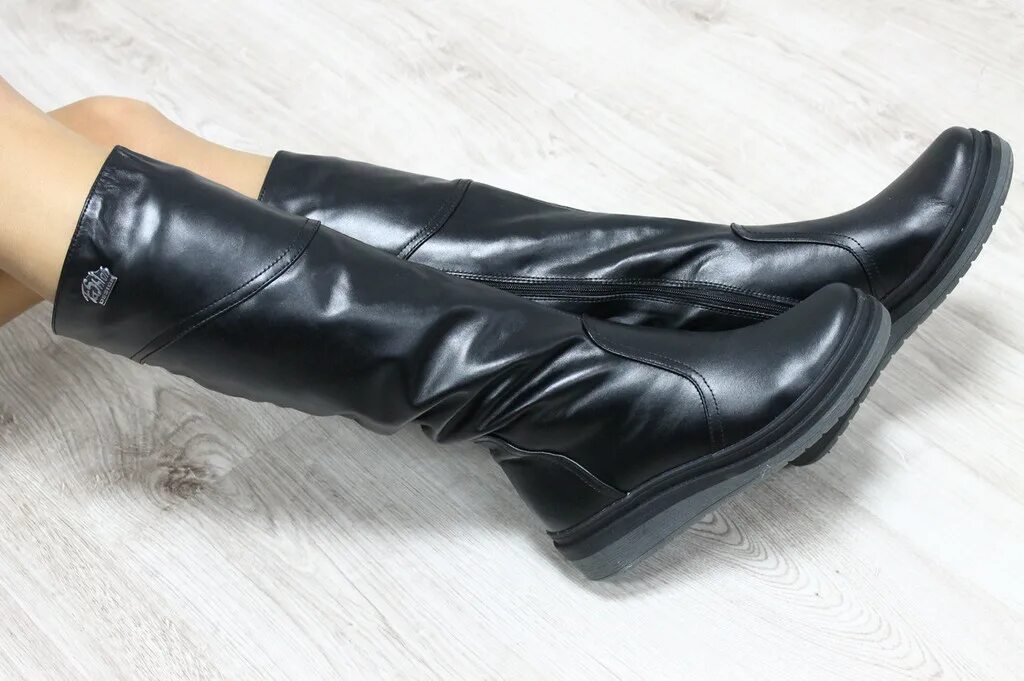 Сапоги зимние женские 39р. Сапоги москва кожа. Кожаные сапожки. Сапоги москва кожа. Сапоги destra натуральная кожа.