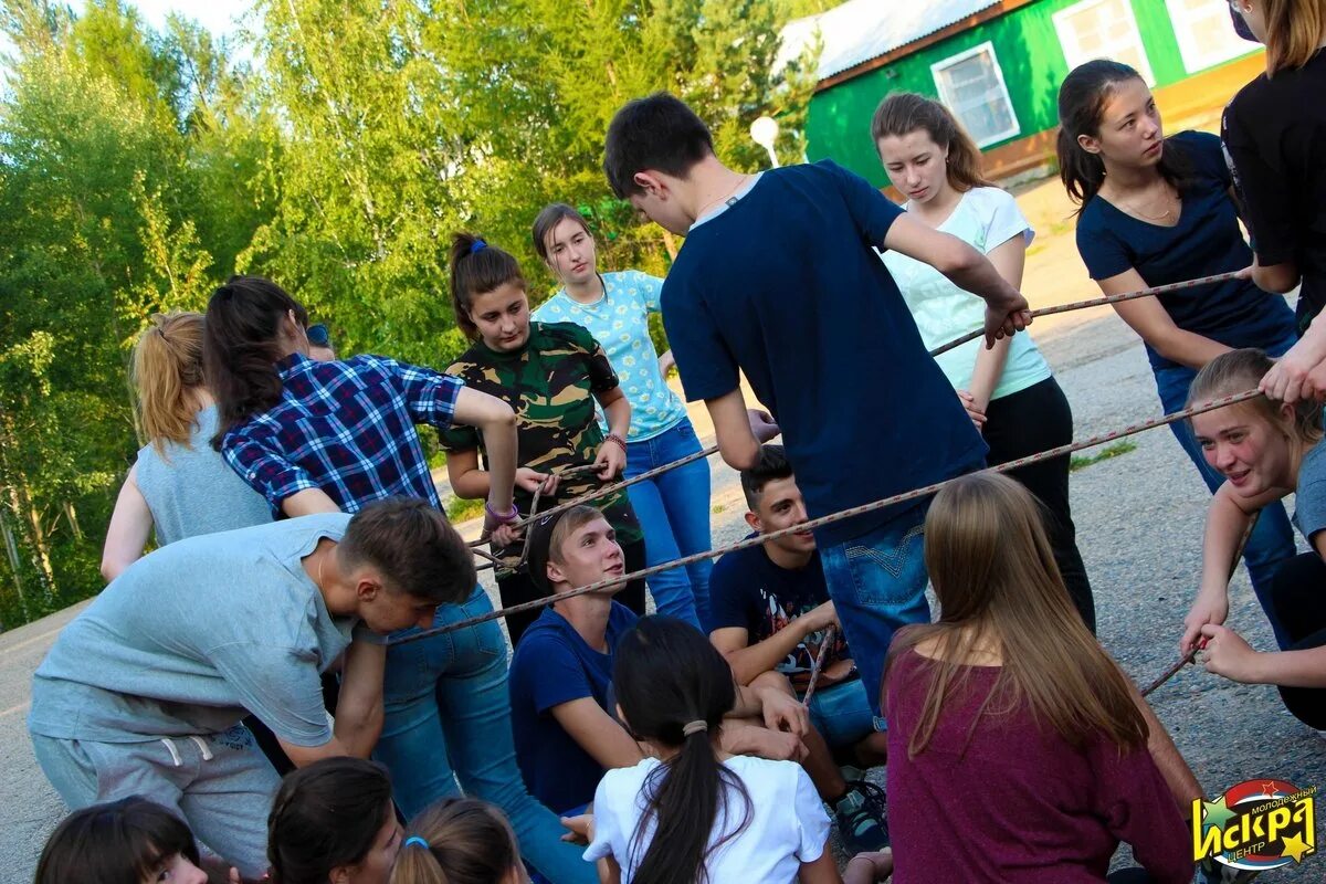 Лагерь парус чита. Детский лагерь Парус Чита. Летний лагерь Парус.