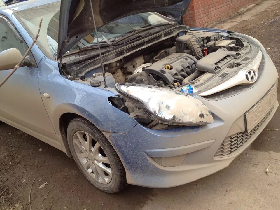 Диоды в фары и подсветку номера - Hyundai i10, 1,1 л, 2012 года аксессуары DRIVE