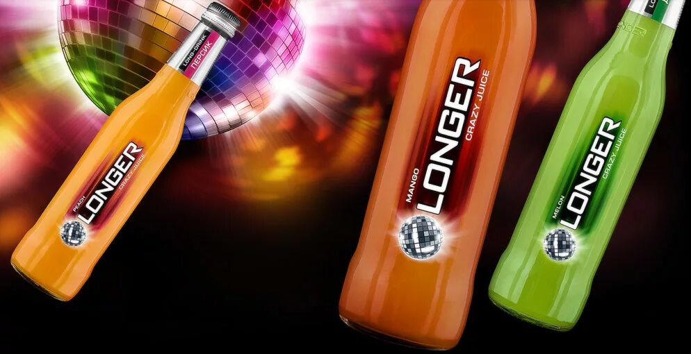 Longer design. Терраса с бассейном к дому. Большая гостиная с телевизором. Longer design. Longer design.