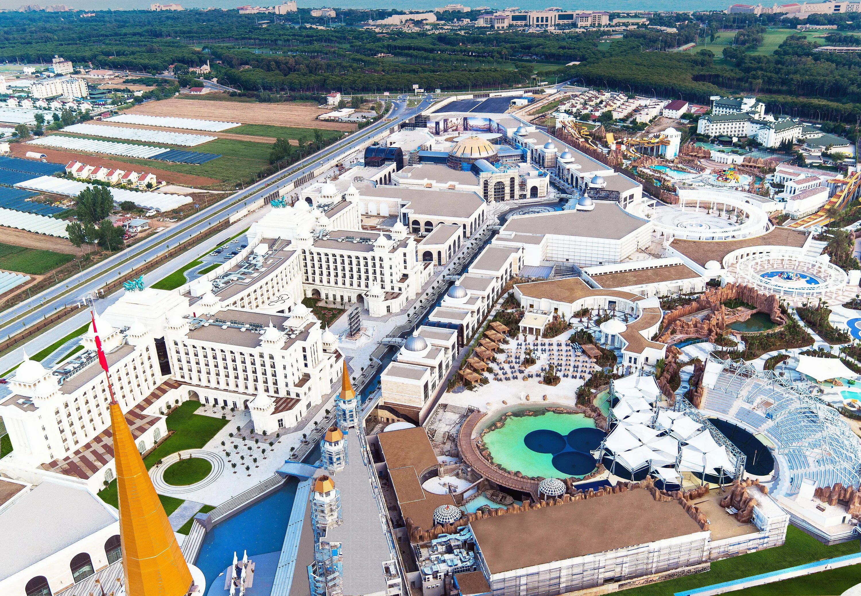 Отель ленд оф легендс турция. Отель Легенда Турция Белек. The Land of Legends Kingdom Hotel 5 Турция Белек. Парк легенд Белек. Отель парк легенд Турция Белек.