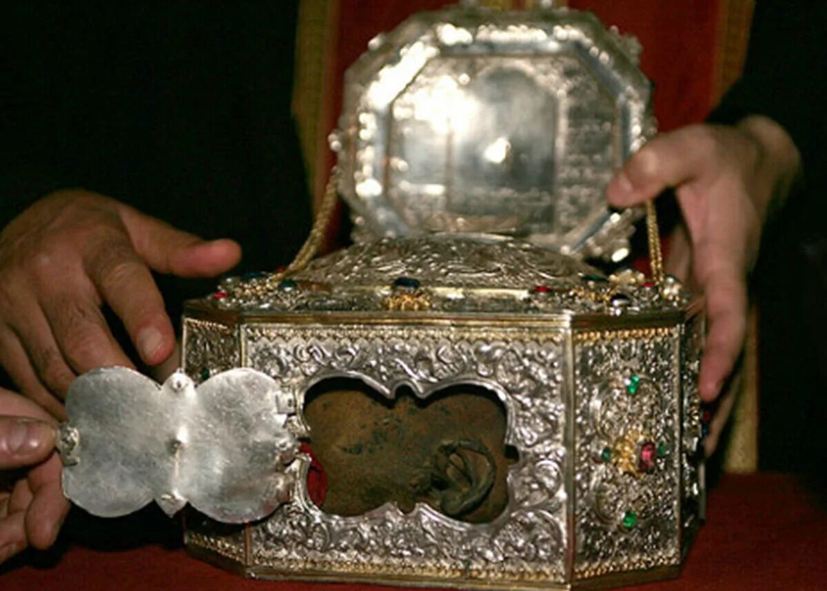 Тест мощи. Мощи преподобного ефрема новоторжского. Тест мощи. Кирик и иулитта мощи. Тест мощи.